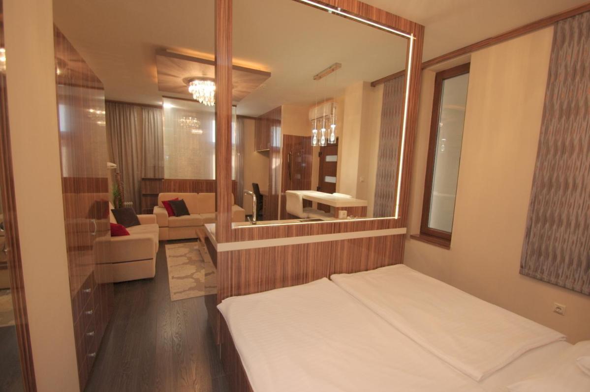Hotel Vadaszkuert Superior Szekesfehervar Ngoại thất bức ảnh